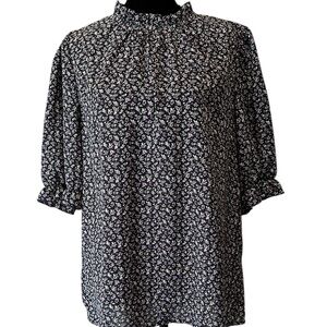 Floral Black and Purple Women's Top size large